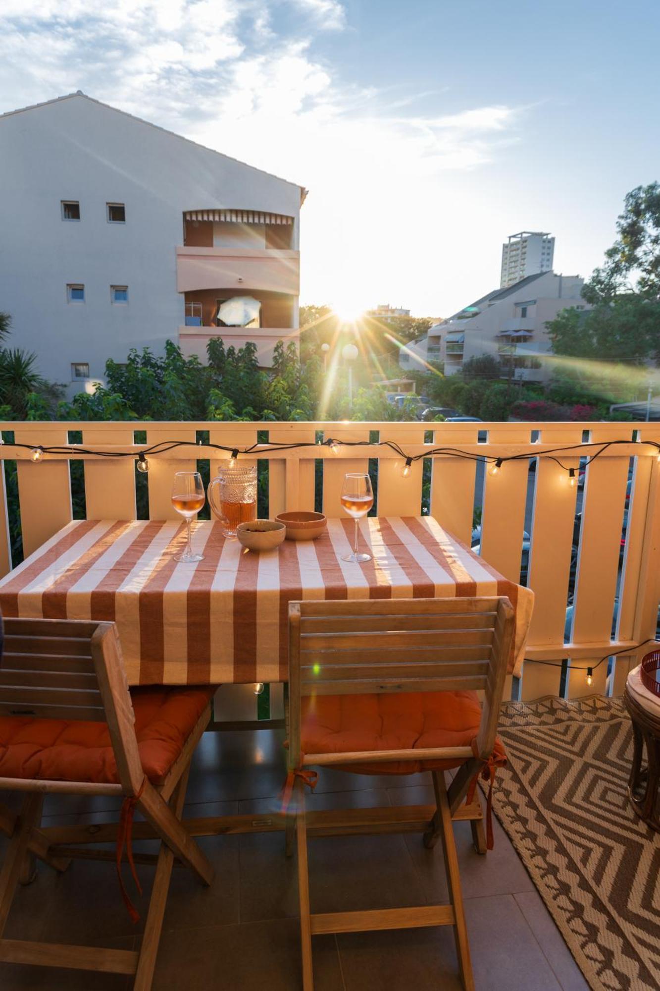 Appart Cosy, Piscine, Clim, Parking Prive - Proche Plage - Arrivee Autonome - Lit Queen Size Ла-Сейн-сюр-Мер Экстерьер фото